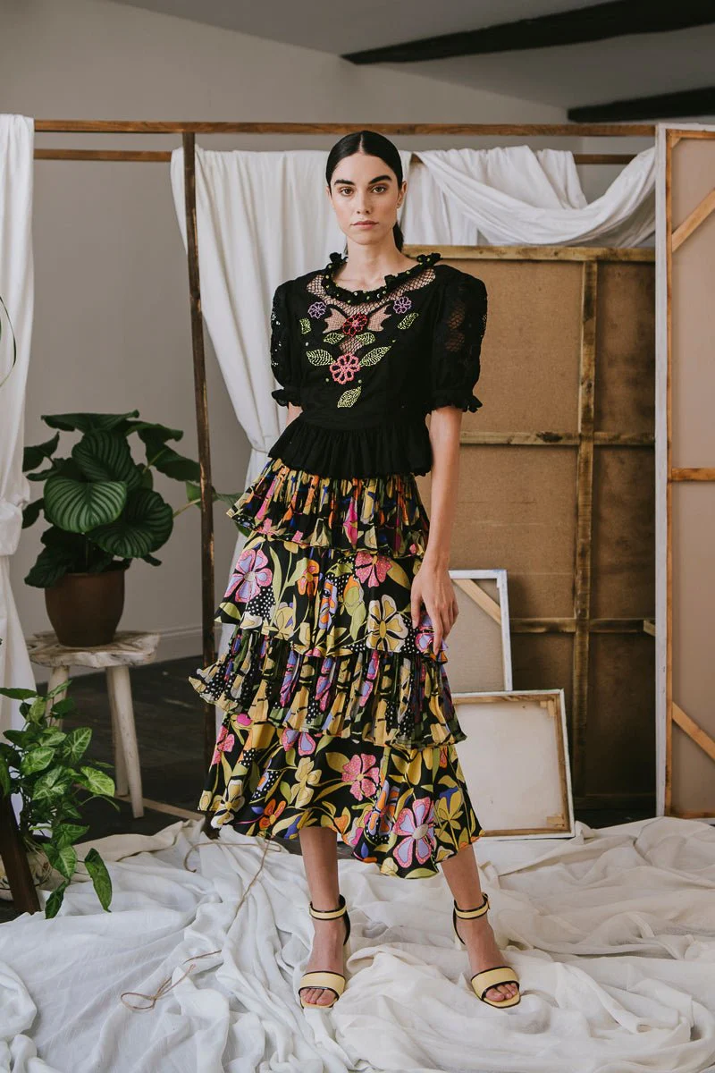 Calatea Top Black