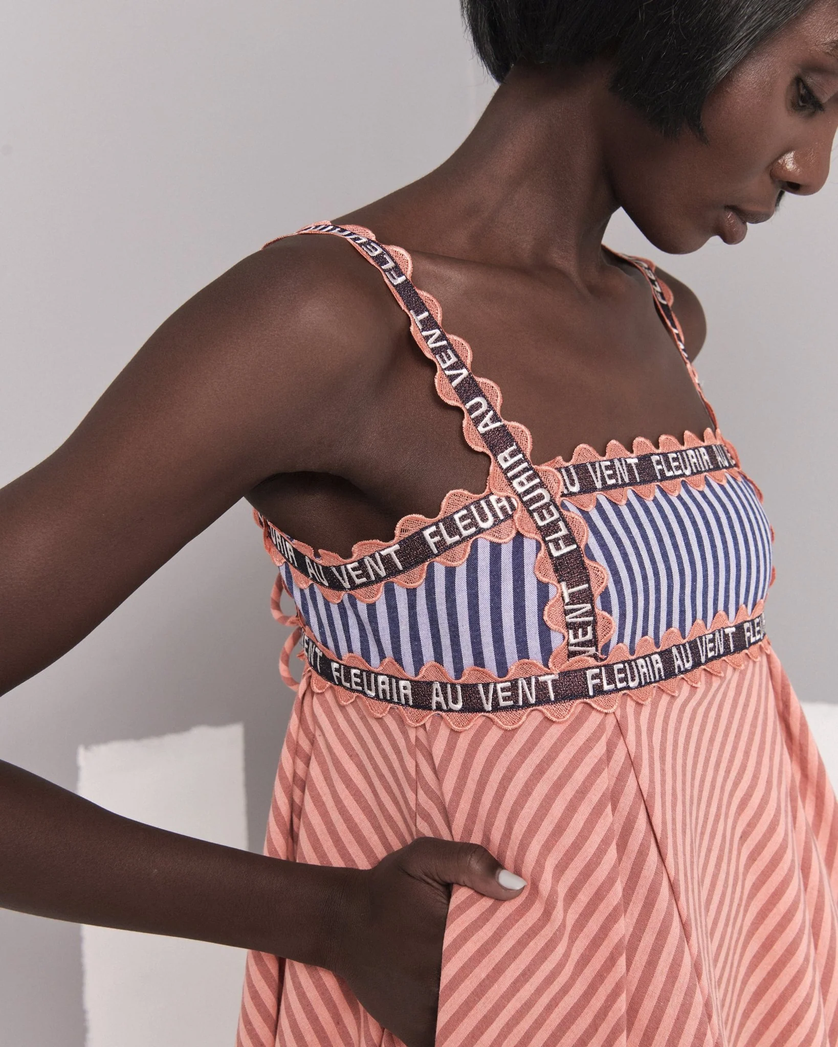 Lola Floreat Dress - Image 4