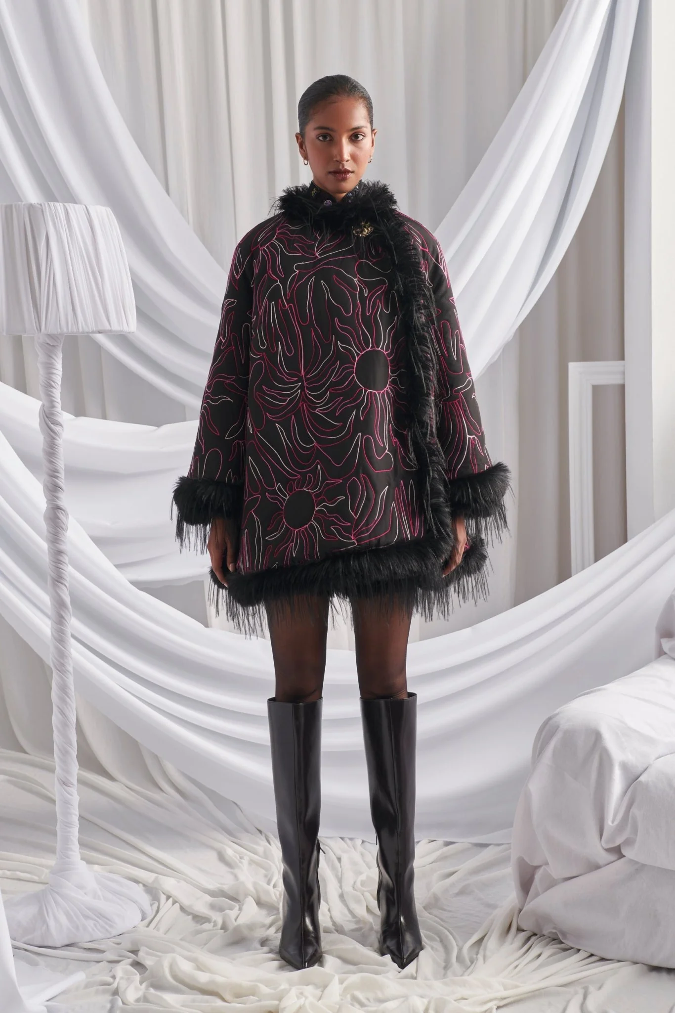 Zahrada Coat Black - Image 3